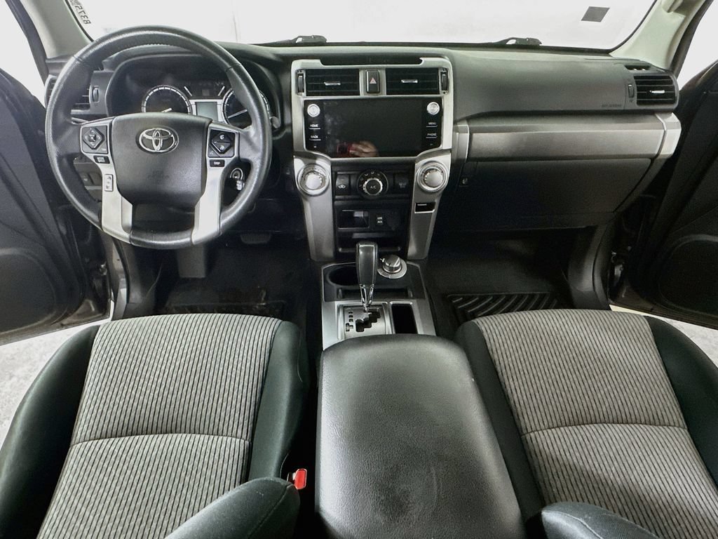 Used 2019 Toyota 4Runner SR5 AWD/4WD image 16