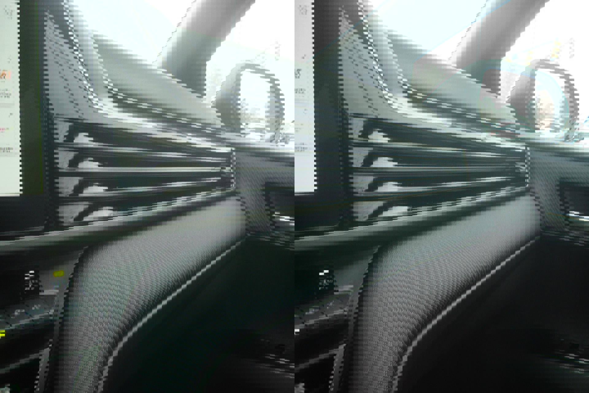 Used 2025 Toyota Camry SE image 22