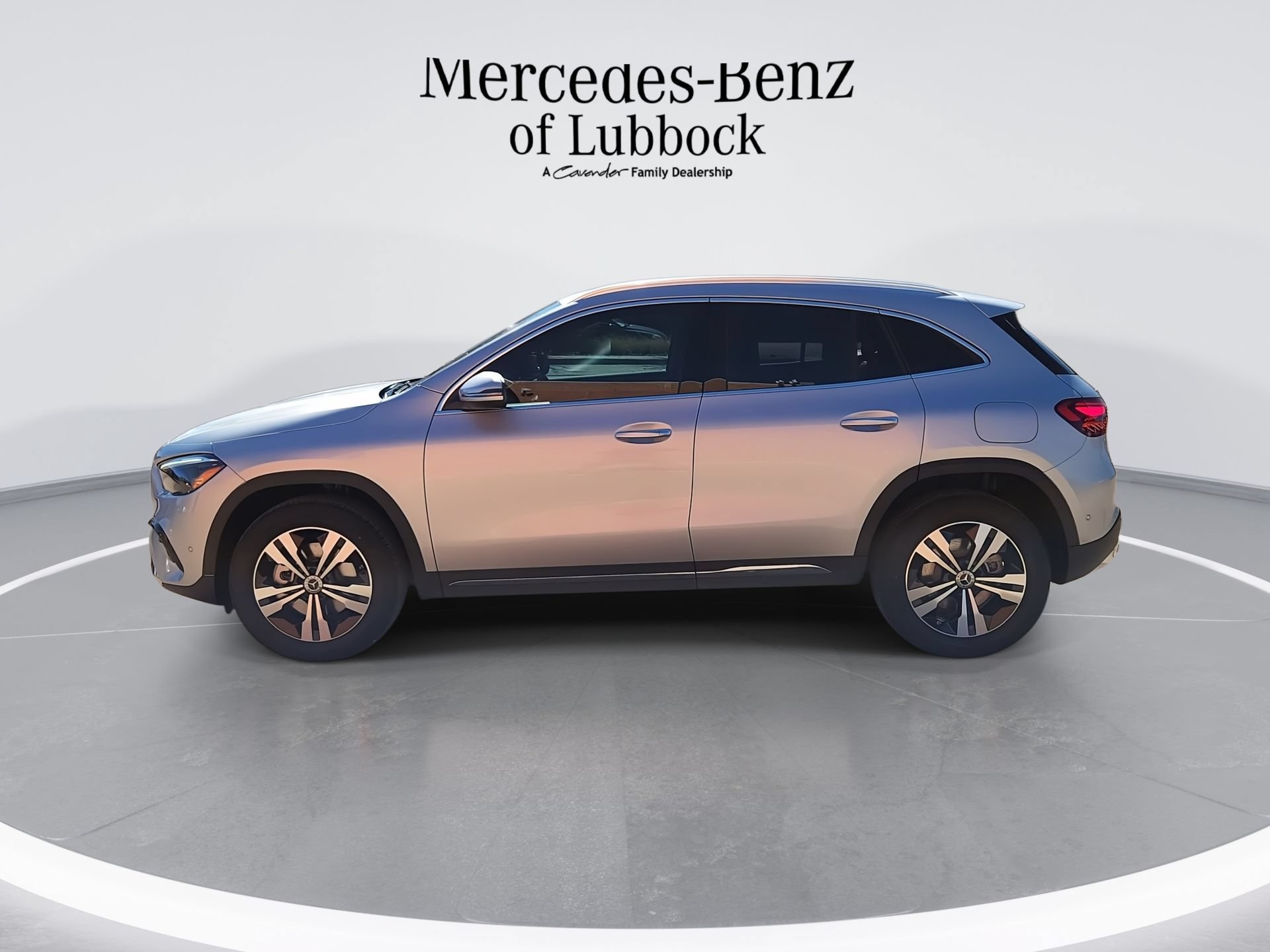 New 2025 Mercedes-Benz GLA 250 4MATIC image 5