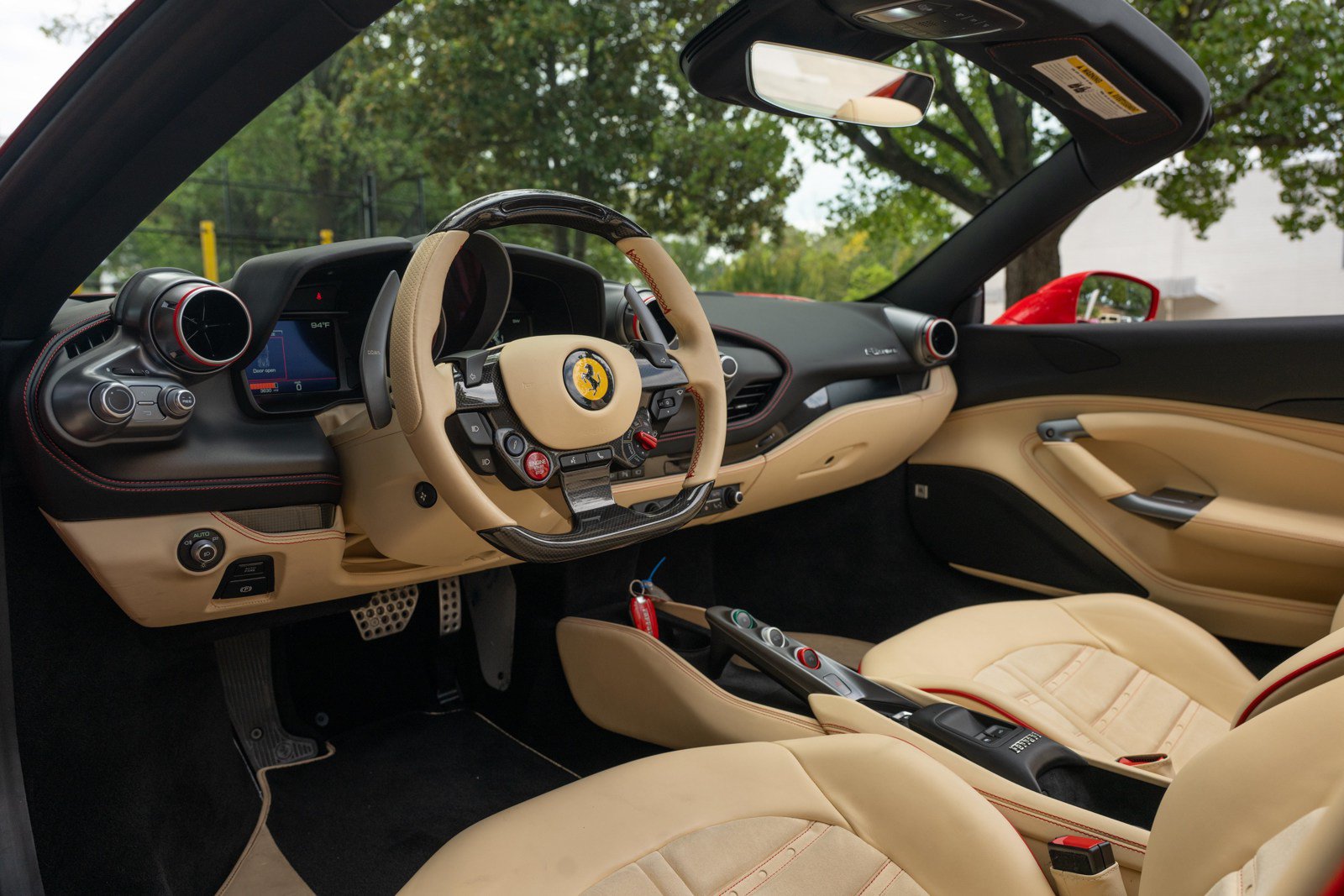 Used 2023 Ferrari F8 Tributo RWD image 29