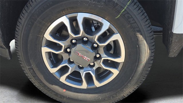 New 2026 GMC Sierra 2500 SLT w/ SLT Premium Package image 44