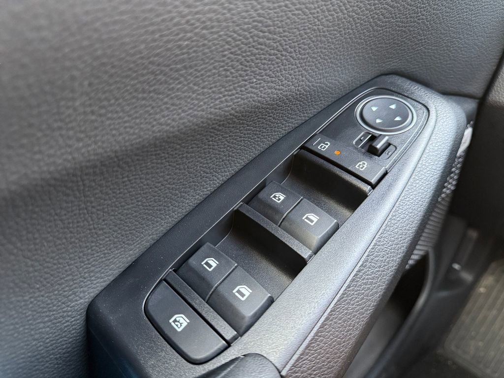 New 2026 Kia Seltos SX AWD/4WD image 28