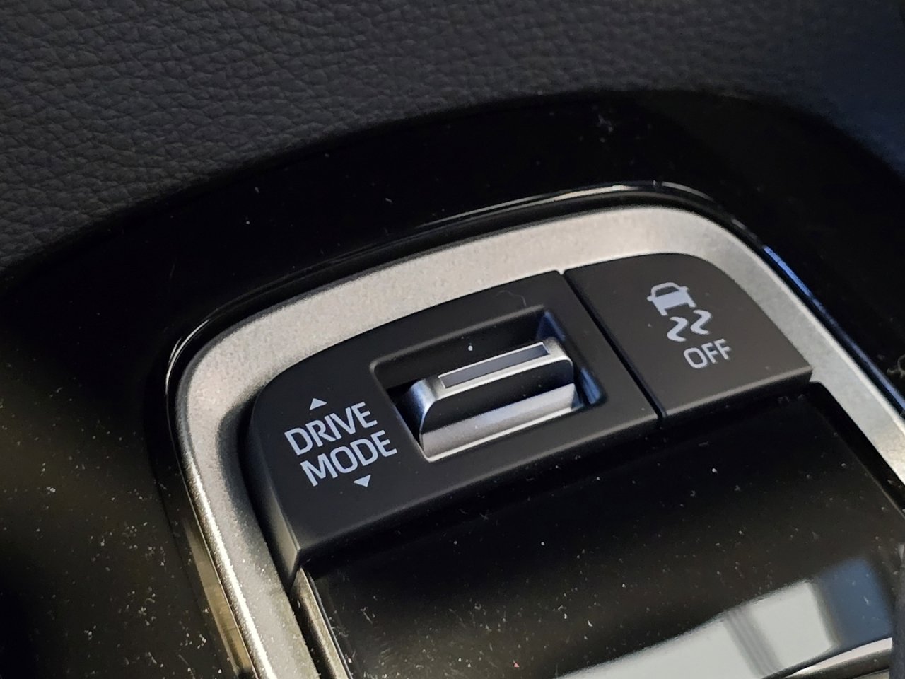 New 2026 Toyota Corolla SE FWD image 24