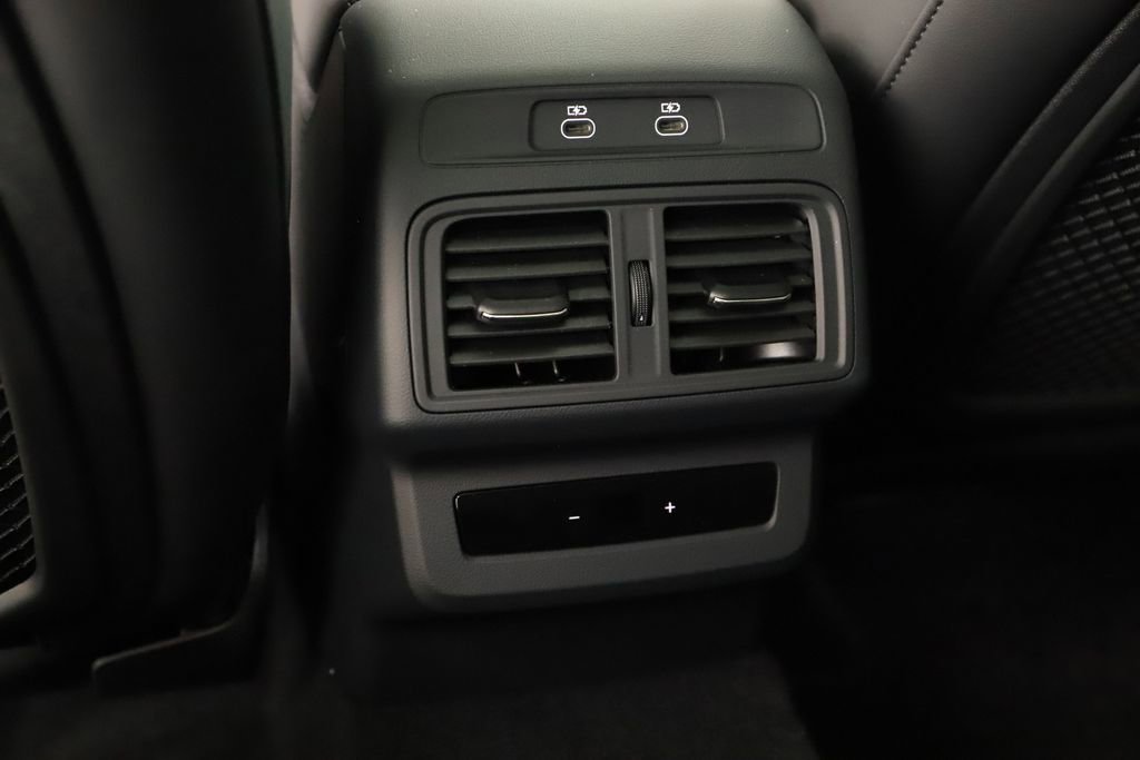 New 2026 Audi SQ5 Premium Plus image 20