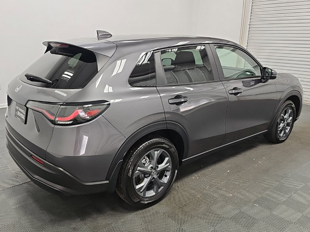 New 2027 Honda HR-V LX image 8