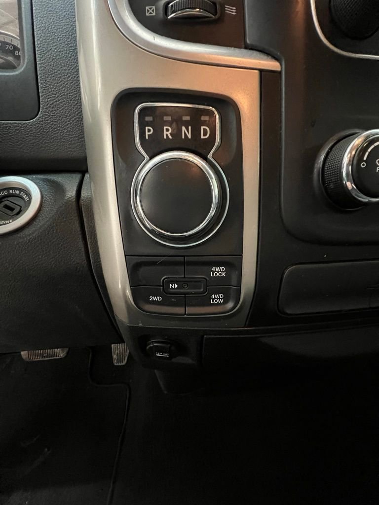 Used 2017 RAM 1500 Classic SLT image 12