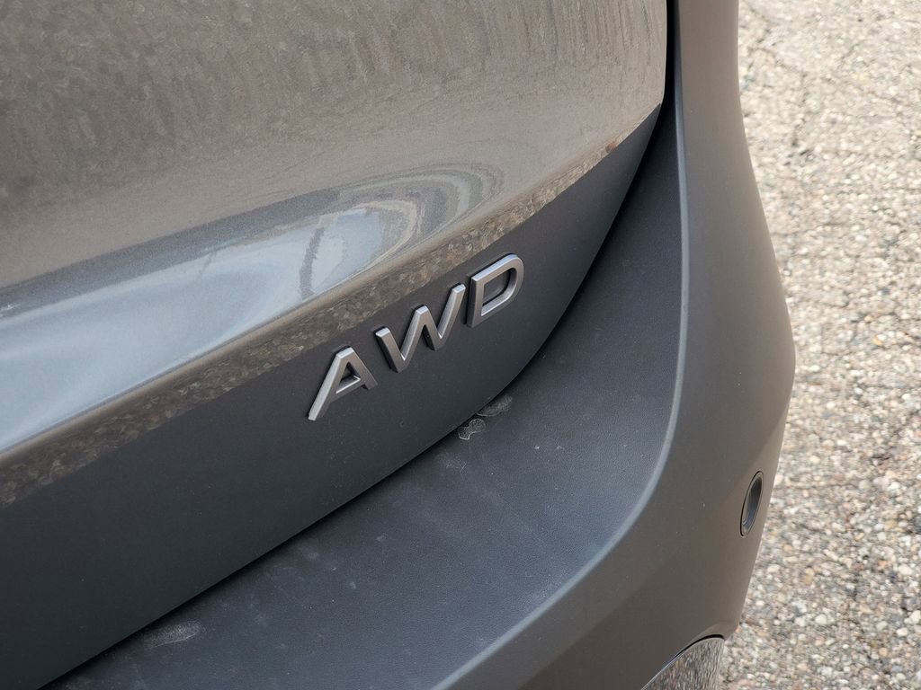 New 2026 Nissan Kicks SV w/ SV Premium Package image 7