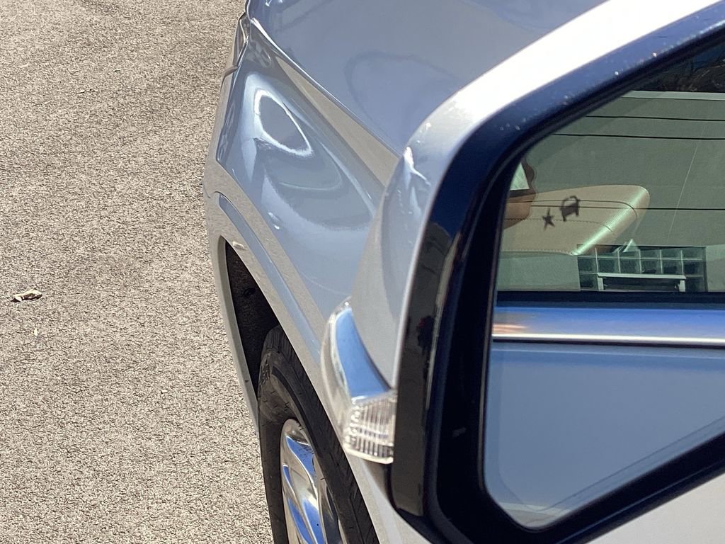 Used 2018 Chevrolet Traverse High Country image 35