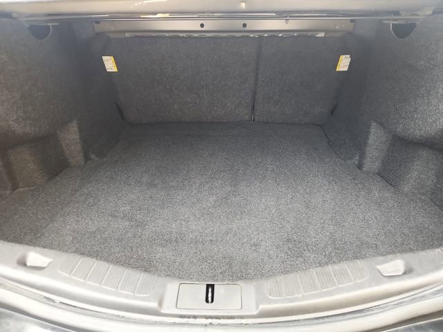 Used 2014 Ford Fusion SE FWD image 22