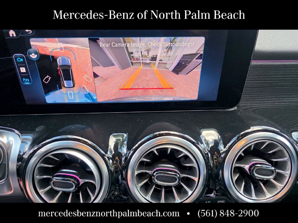 Used 2026 Mercedes-Benz GLB 250 image 22