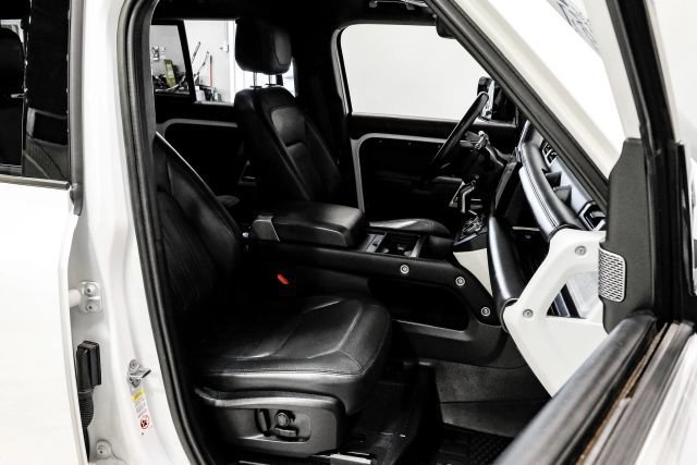 Used 2022 Land Rover Defender 110 X-Dynamic HSE AWD/4WD image 20