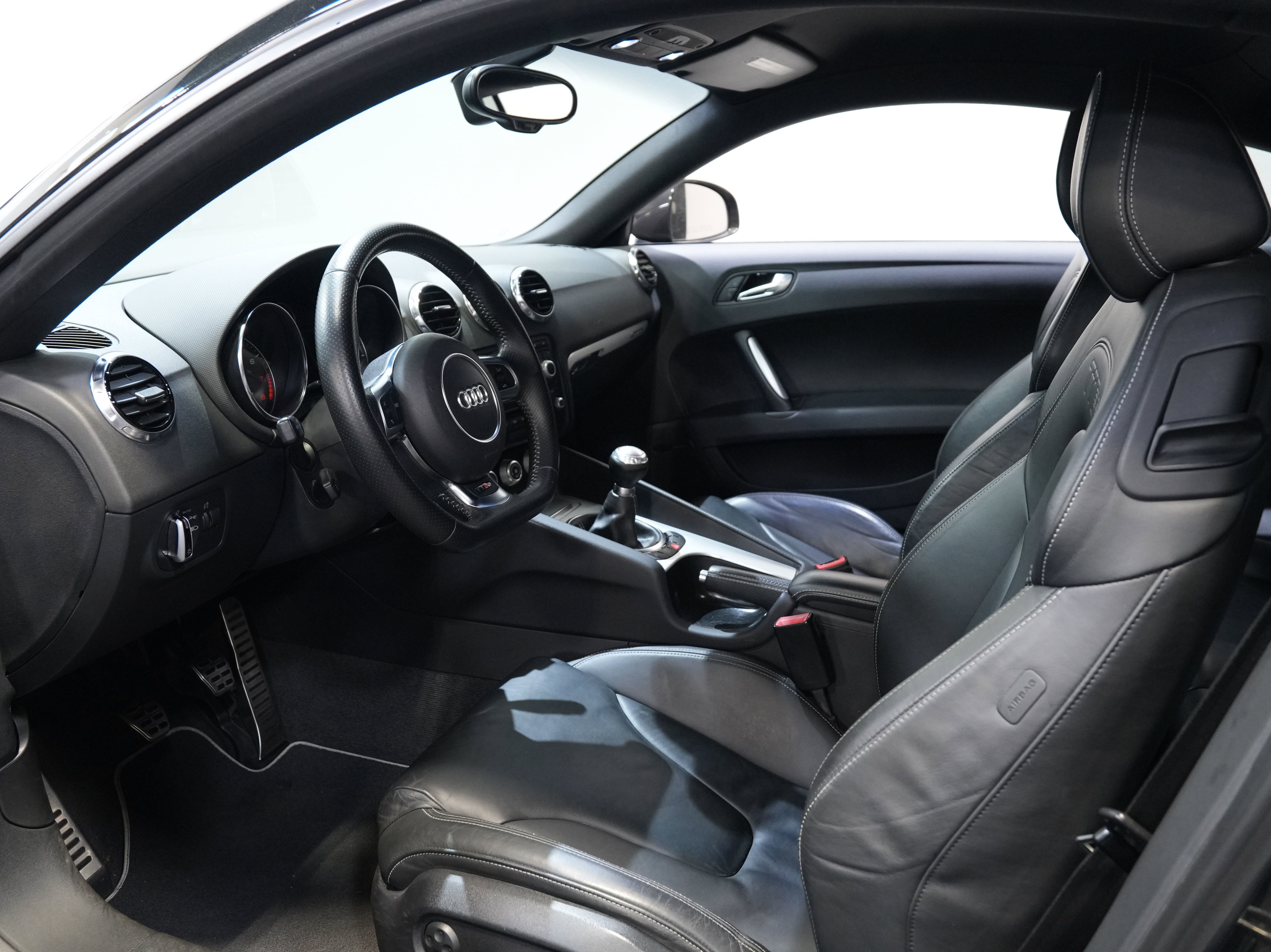 Used 2012 Audi TT RS AWD/4WD image 26