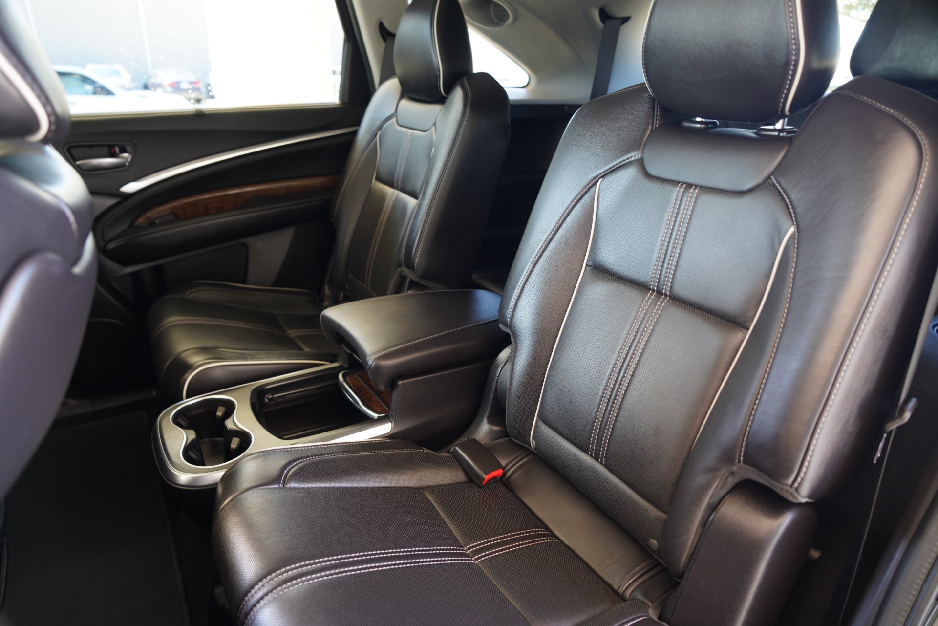 Used 2020 Acura MDX w/ Advance Package FWD image 30