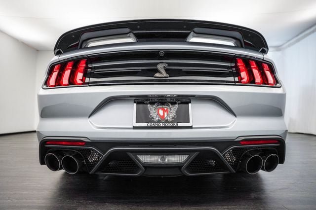 Used 2021 Ford Mustang Shelby GT500 w/ Technology Package RWD image 33