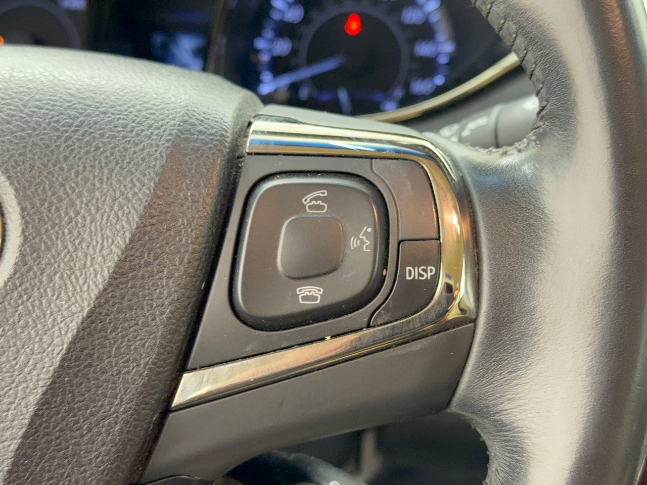 Used 2014 Toyota Avalon Limited FWD image 19
