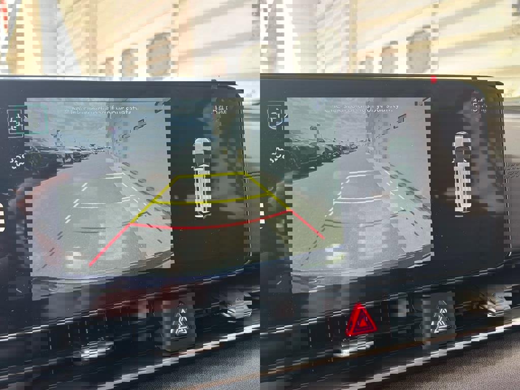 New 2026 Kia Carnival EX image 21