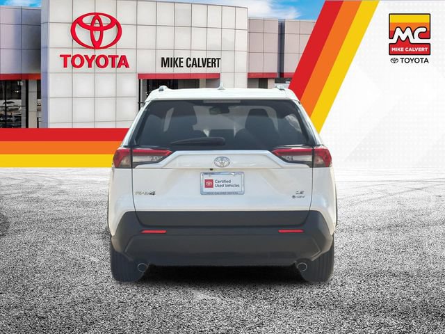 Certified 2025 Toyota RAV4 LE AWD/4WD image 4
