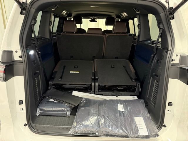 New 2025 Volkswagen ID. Buzz Pro S image 35