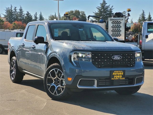 New 2025 Ford Maverick Lariat w/ 4K Tow Package