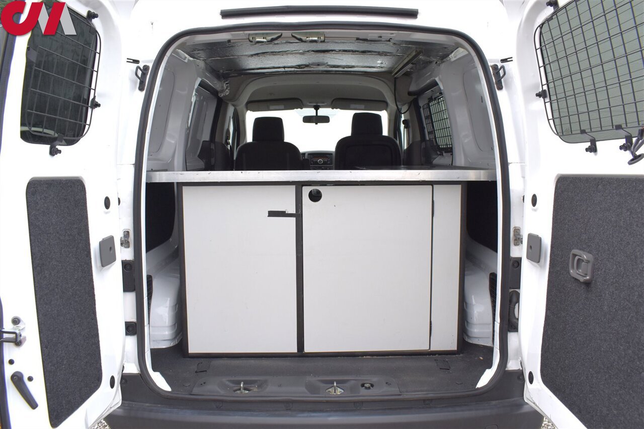 Used 2017 Chevrolet City Express LS image 28