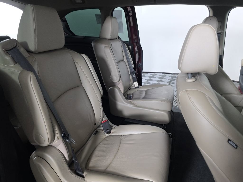 Used 2019 Honda Odyssey Elite image 41