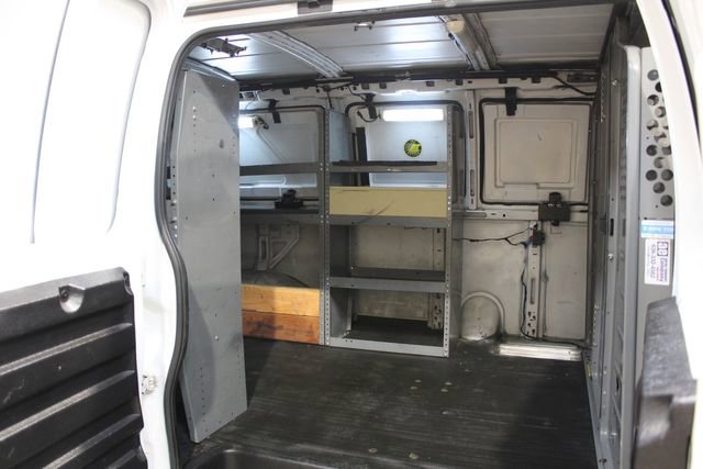 Used 2014 Chevrolet Express 3500 image 15