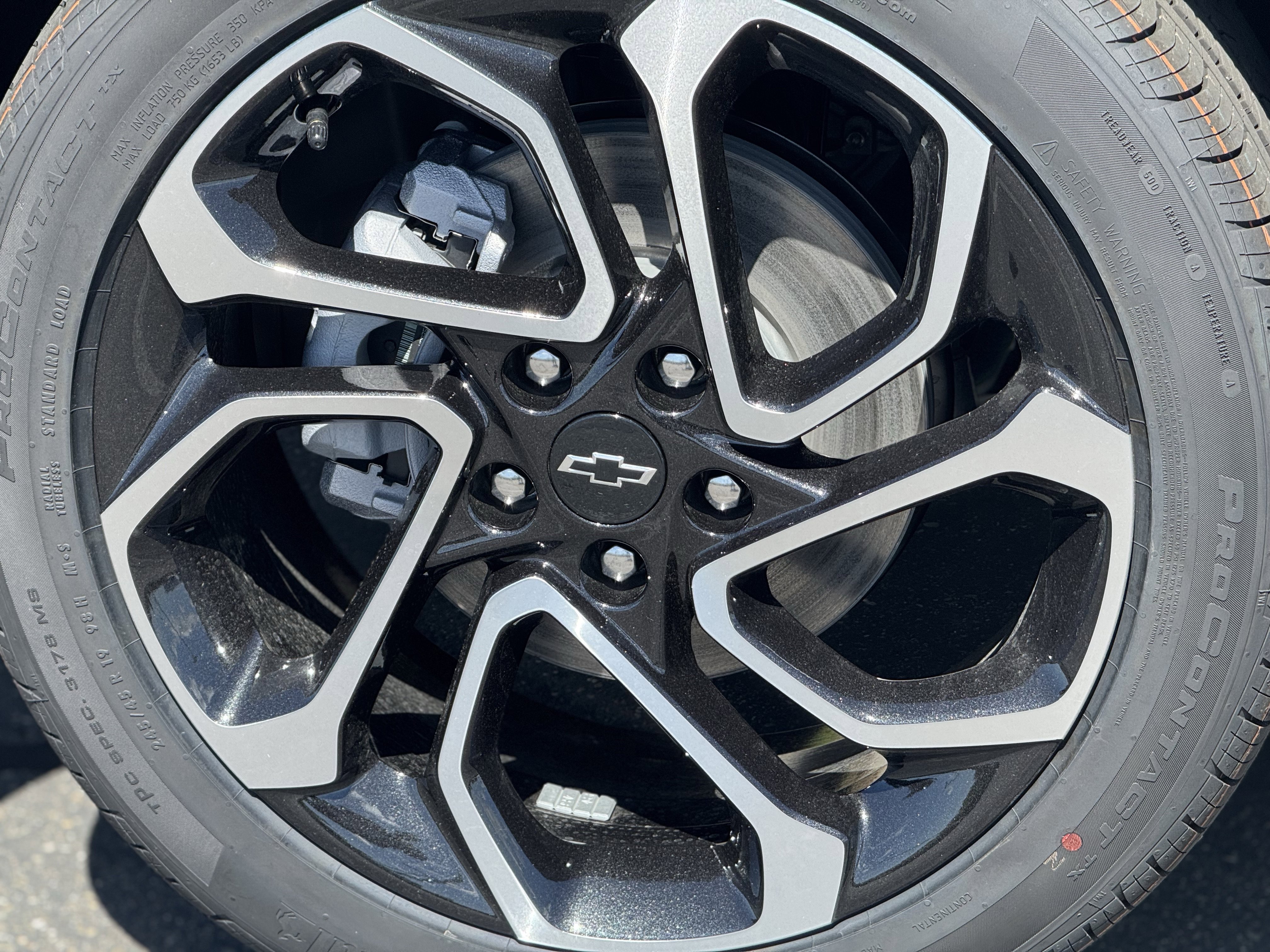 New 2026 Chevrolet Trax RS w/ Driver Confidence Package image 9