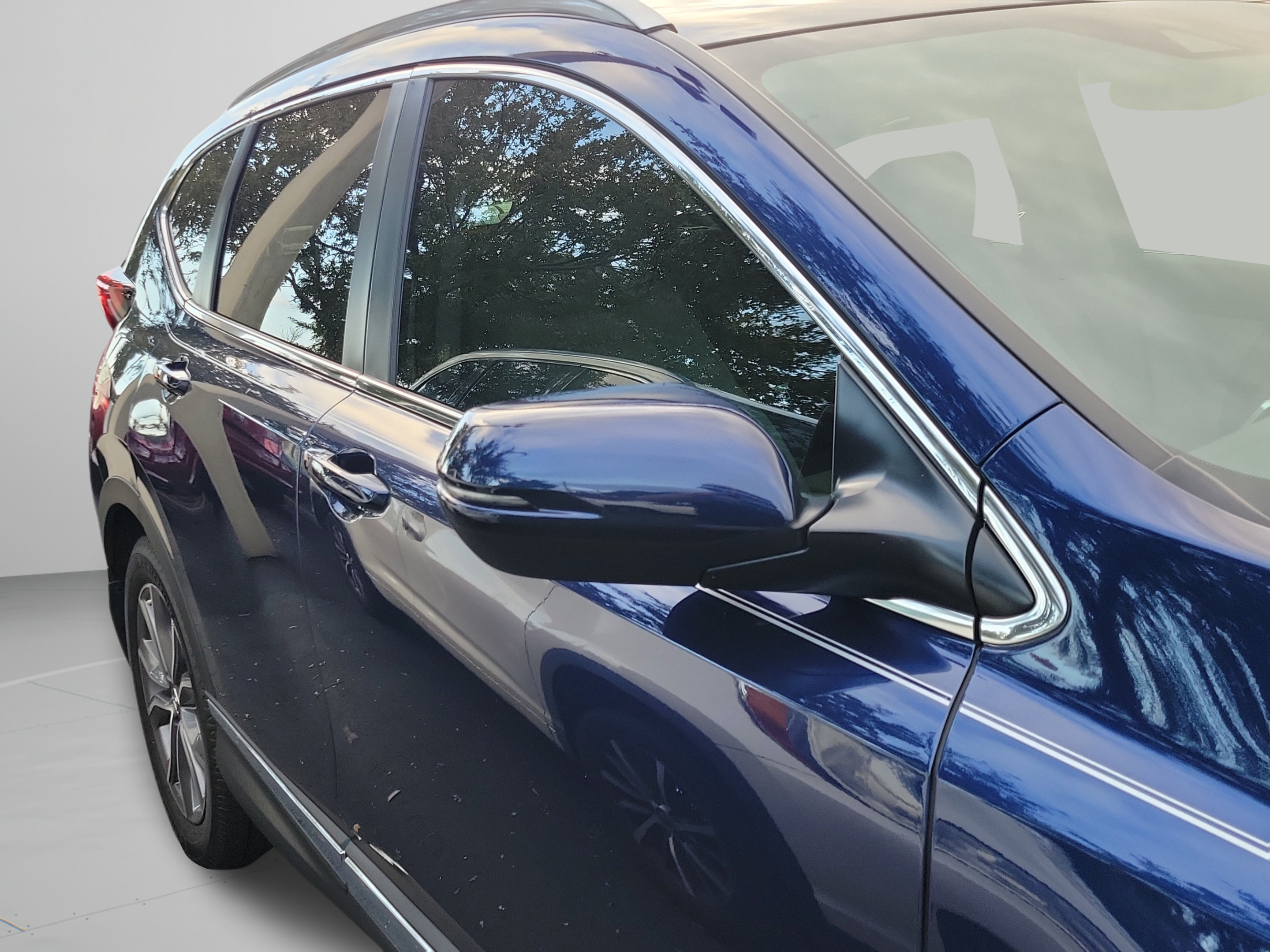Used 2020 Honda CR-V Touring image 16