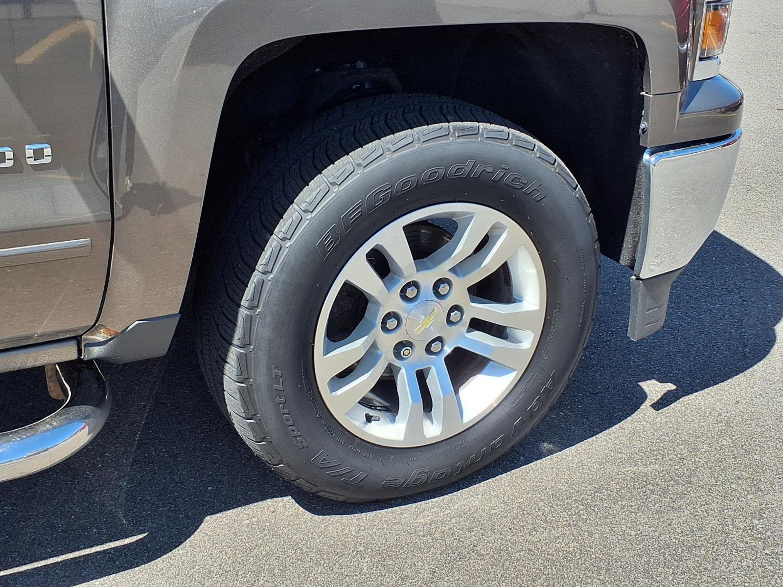 Used 2015 Chevrolet Silverado 1500 LT w/ All Star Edition AWD/4WD image 25