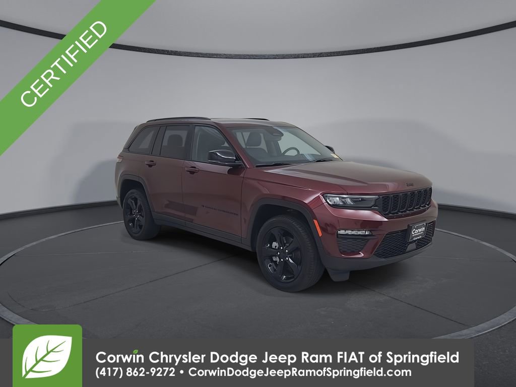 Used 2023 Jeep Grand Cherokee Limited w/ Black Appearance Package AWD/4WD image 3
