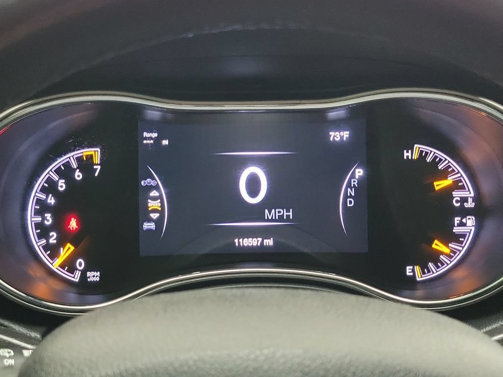 Used 2018 Jeep Grand Cherokee Altitude AWD/4WD image 14
