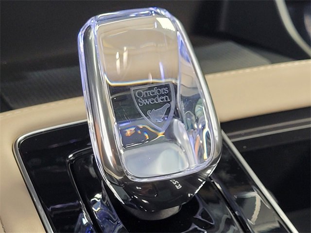 New 2026 Volvo XC90 B5 Plus w/ Protection Package image 27