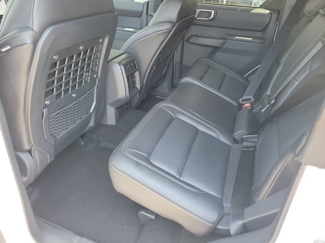 New 2026 Ford Bronco Badlands AWD/4WD image 18