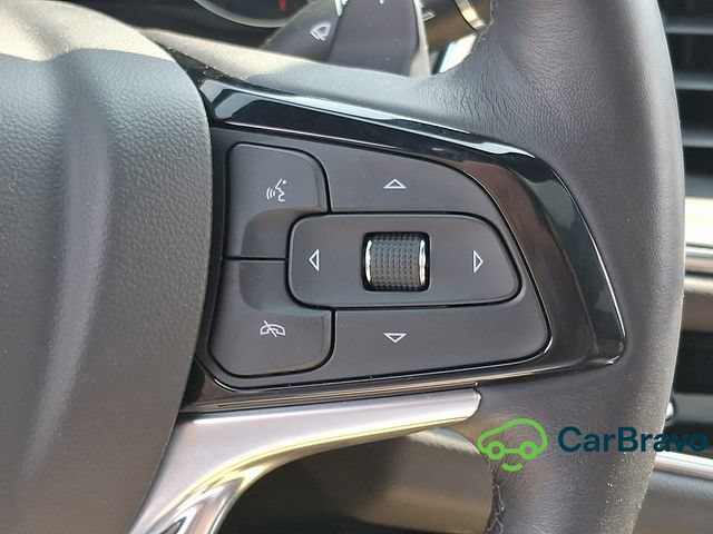 Certified 2024 Buick Enclave Avenir w/ Trailering Package, 5000 lbs. AWD/4WD image 23
