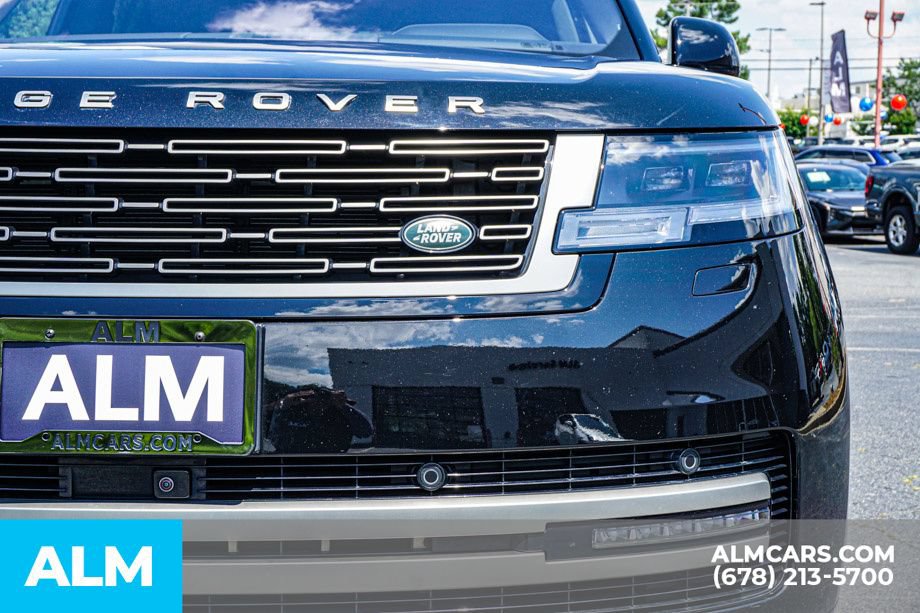 Used 2023 Land Rover Range Rover SE AWD/4WD image 11