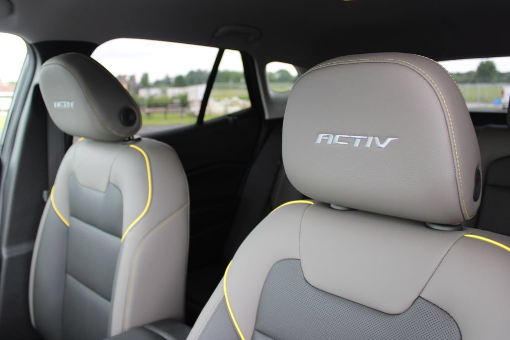 New 2026 Chevrolet Trax ACTIV w/ Driver Confidence Package FWD image 24