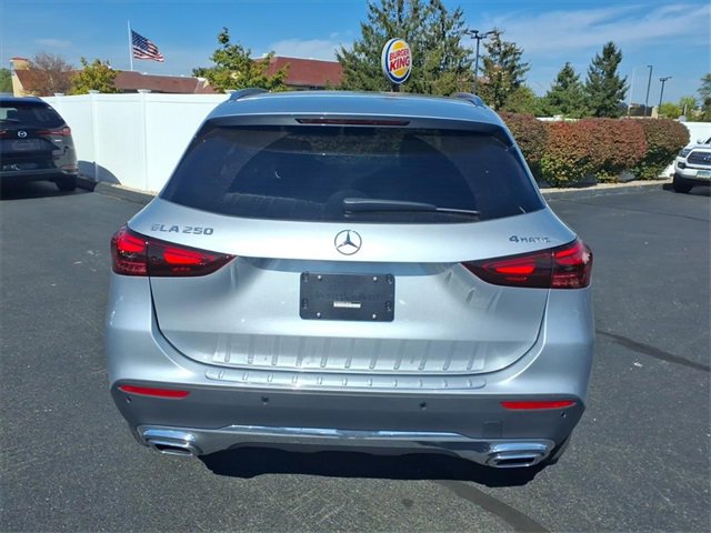 Used 2026 Mercedes-Benz GLA 250 4MATIC image 4