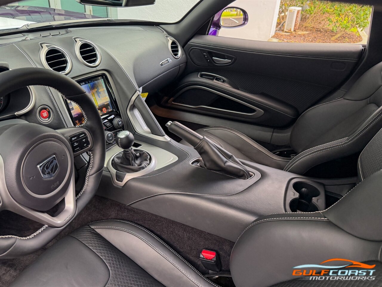 Used 2017 Dodge Viper GTC w/ GTS Interior Package RWD image 15