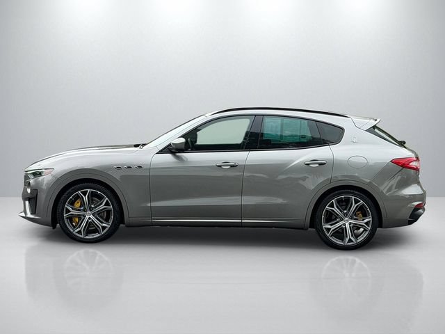 Used 2019 Maserati Levante GTS AWD/4WD image 4
