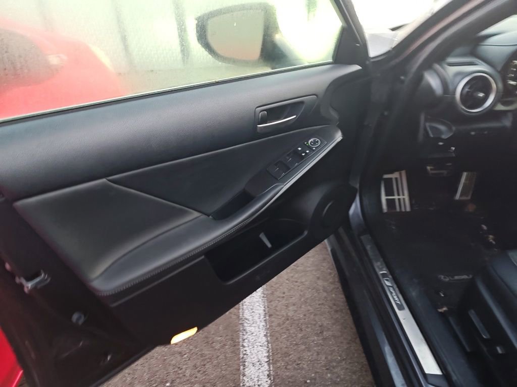 Used 2022 Lexus IS 350 F Sport w/ Accessory Package image 5