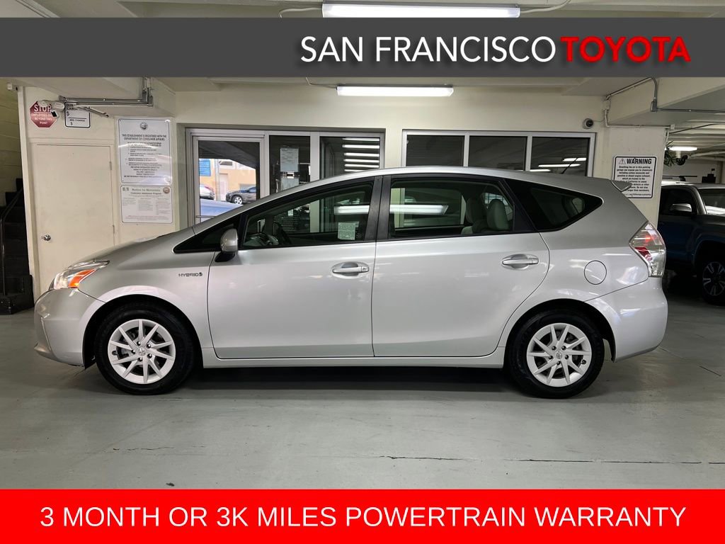 Used 2012 Toyota Prius V Three image 2