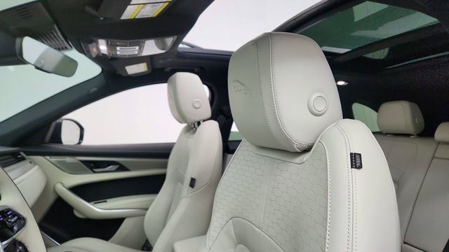 Used 2025 Jaguar F-PACE R-Dynamic S image 31