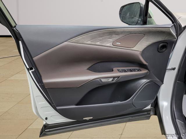 Used 2024 Lexus RX 450h AWD w/ Convenience Package image 24