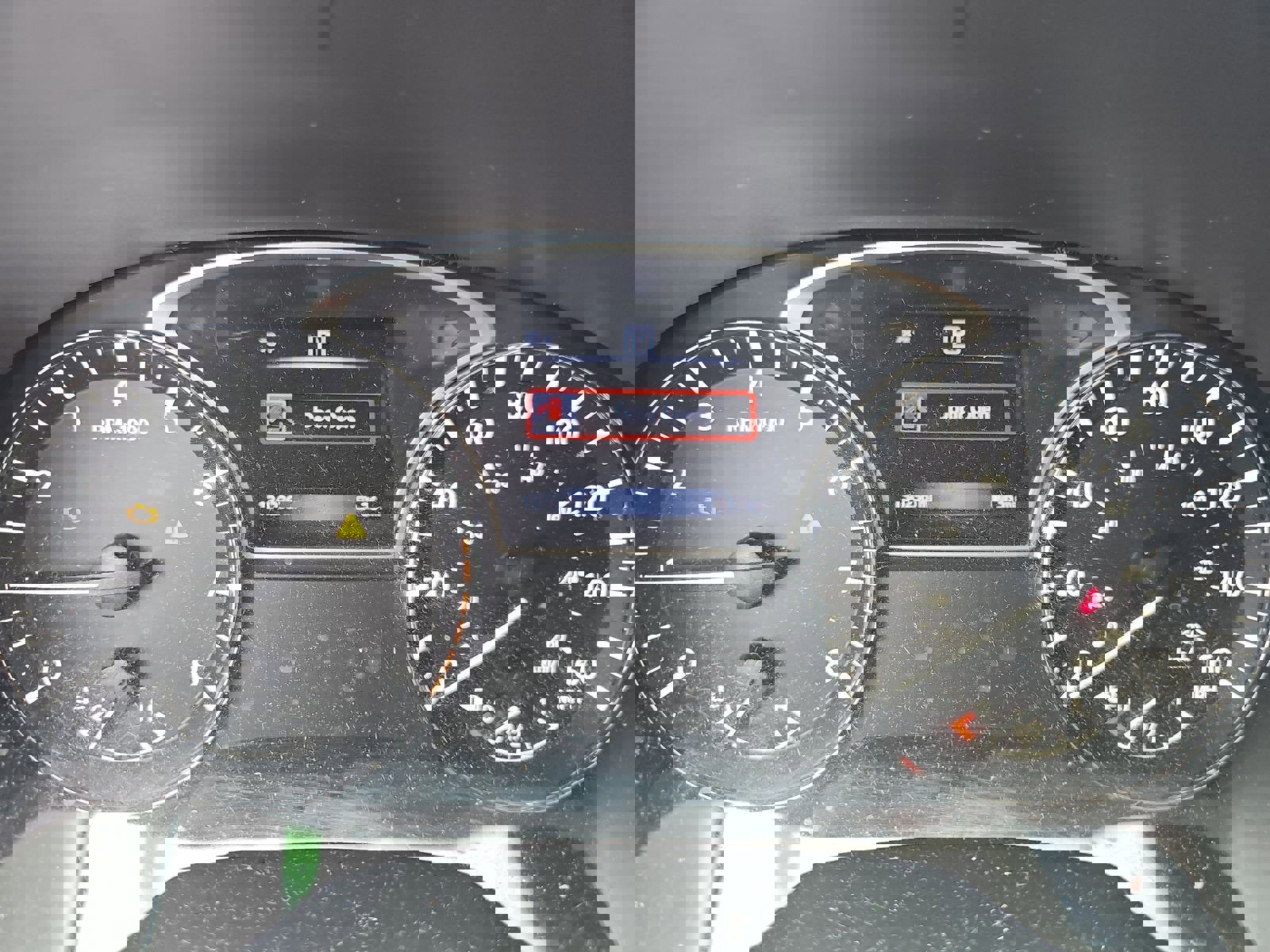 Used 2017 Nissan Pathfinder SV w/ Trailer Tow Package image 8