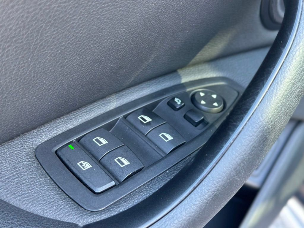 Used 2021 BMW X1 sDrive28i w/ Convenience Package FWD image 19