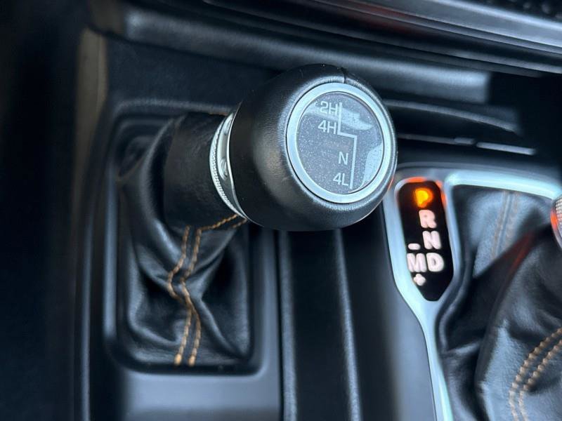 Used 2021 Jeep Gladiator Overland image 25