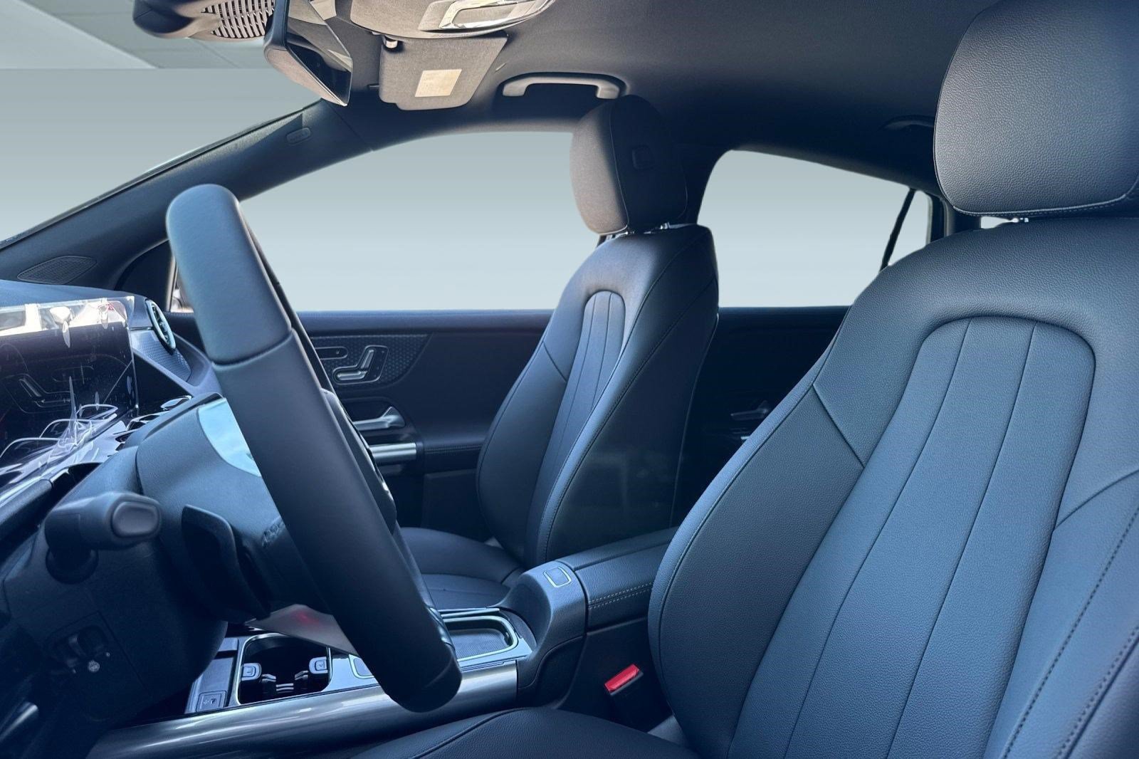 New 2026 Mercedes-Benz GLA 250 4MATIC image 14