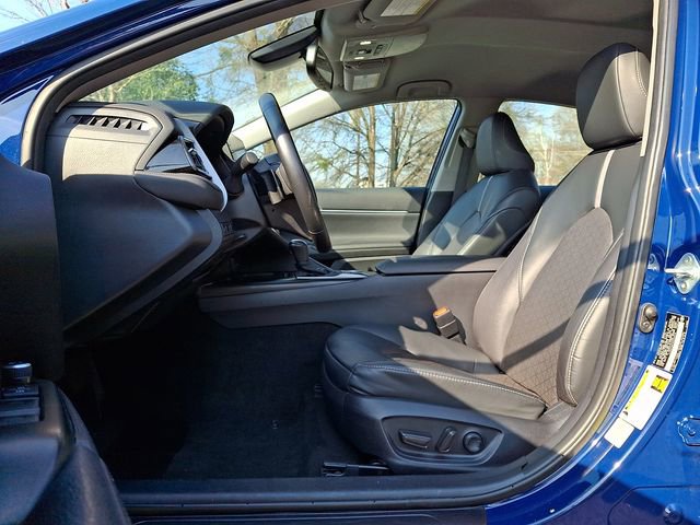 Used 2024 Toyota Camry XSE image 13