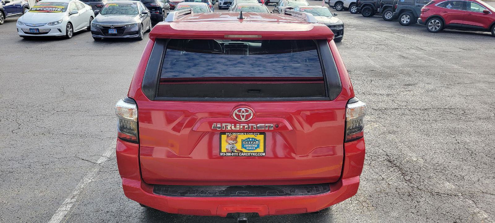 Used 2018 Toyota 4Runner SR5 Premium image 24