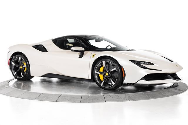 Used 2023 Ferrari SF90 Spider AWD/4WD image 14